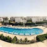 Трехкомнатные Апартаменты В Жилом Комплексе Caesar Beach D1 Flat2 Villa Boghaz