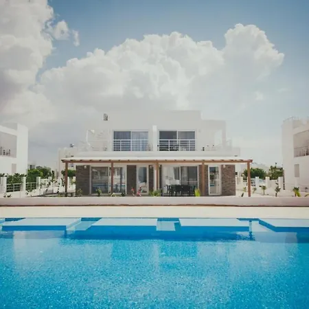 Villa Трехкомнатные Апартаменты В Жилом Комплексе Caesar Beach D1 Flat2 *