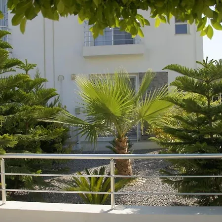 Трехкомнатные Апартаменты В Жилом Комплексе Caesar Beach D1 Flat2